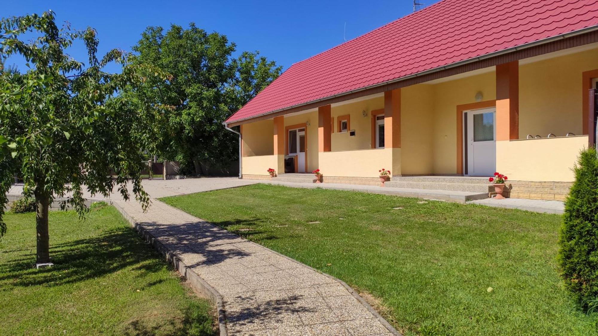 Ubytovanie Liska Radava Exterior photo